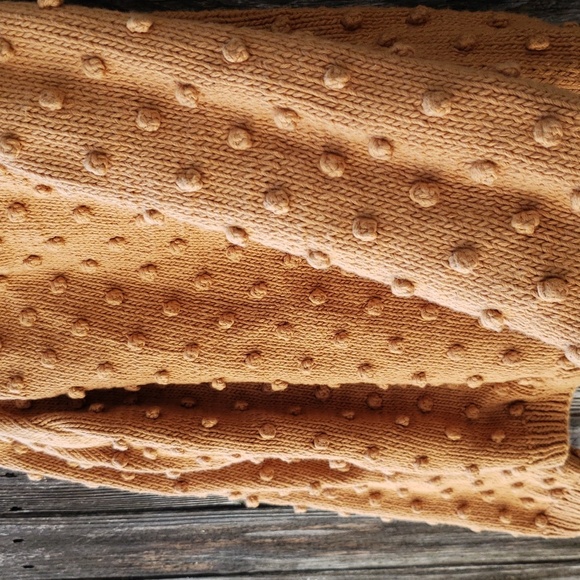 Misha and Puff Summer Popcorn Sweater in Pima Cotton, color "Caramel", size 8-9Y - Picture 10 of 11